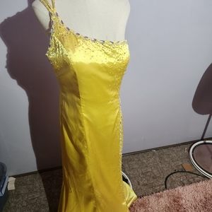 Karishma Yellow embellished maxi sleeveless dress size 12
